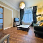Unsejourametz - Cheverny, 5 Min Gare, 3 Chambres