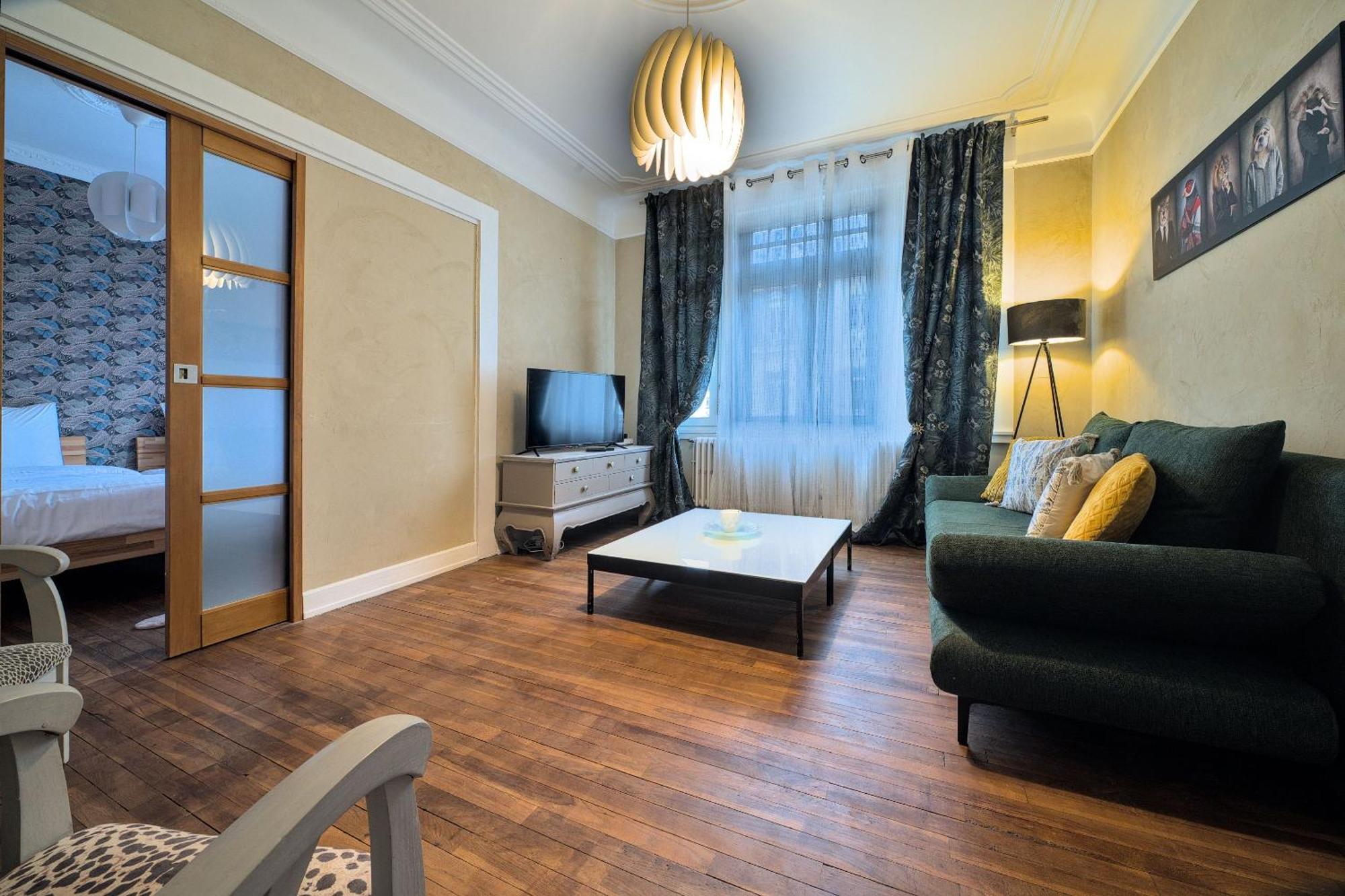 Unsejourametz - Cheverny, 5 Min Gare, 3 Appartement Metz